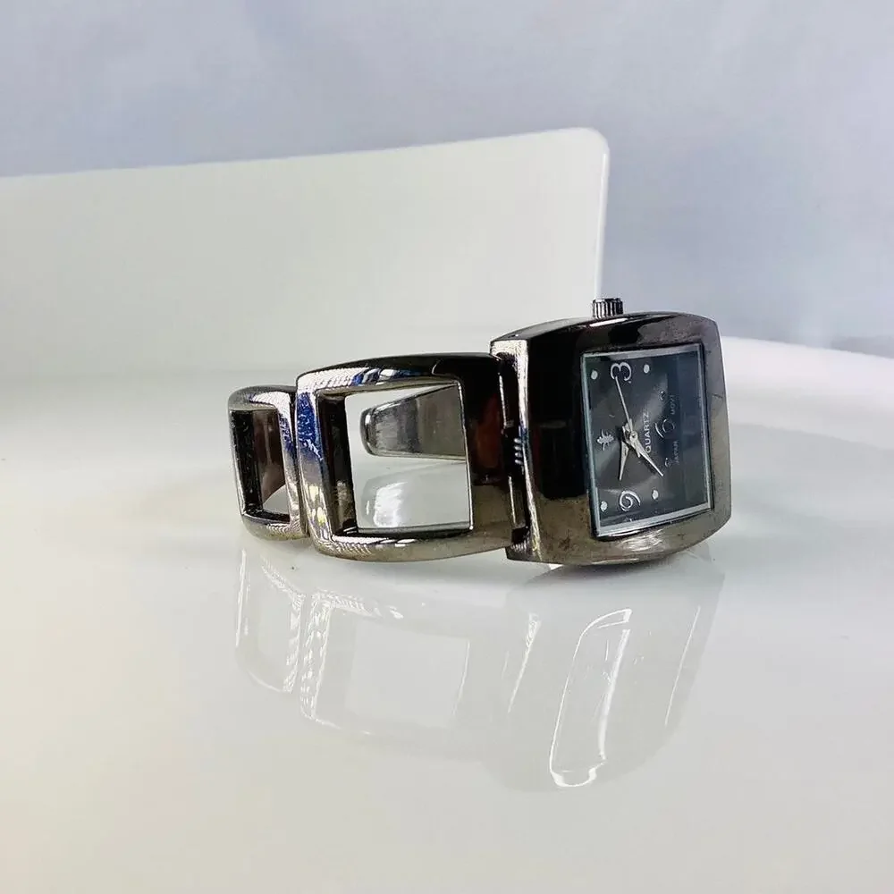 Fleur de Lis Snap Bracelet Watch